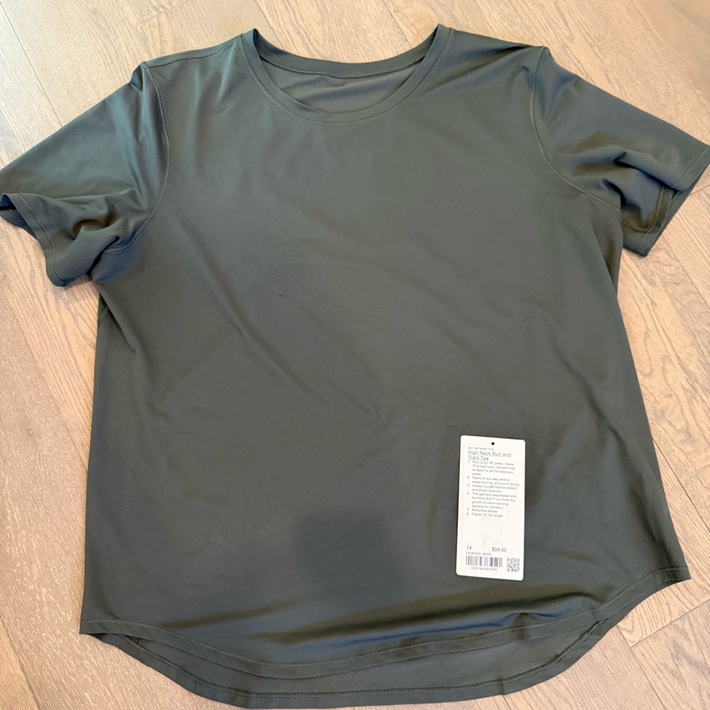 Lululemon High Neck Run and Train Tee